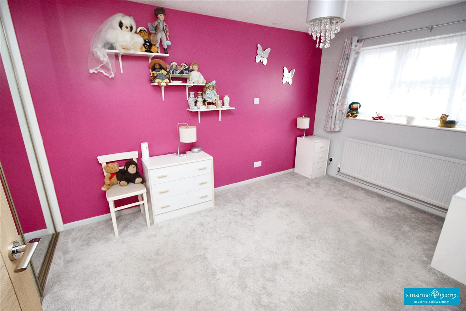 Condor Close, Tilehurst, Reading